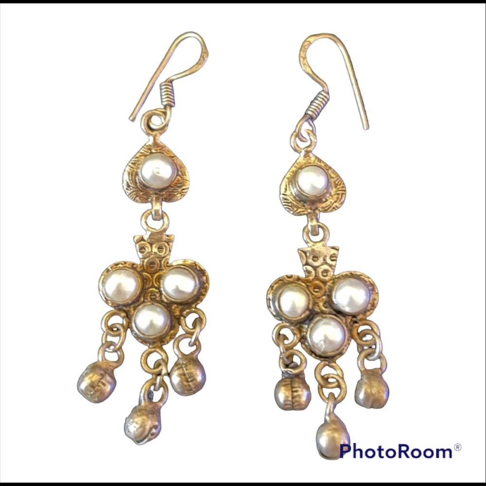 Silver Chandelier Pearl Earrings